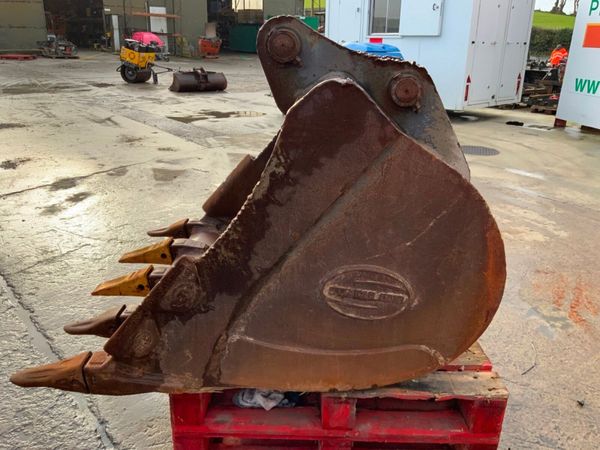 48" STRICKLAND BUCKET...65mm PINS......1014t. 380727569