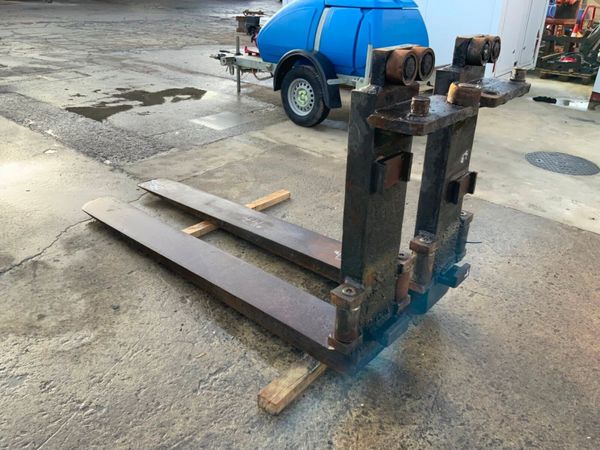 88" SLIDING CARRIAGE PRECISION FORKS........1474. 380732813