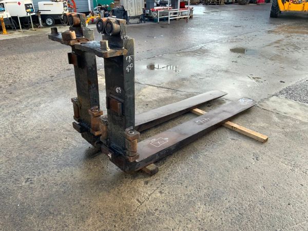 88" SLIDING CARRIAGE PRECISION FORKS........1474. 380732815