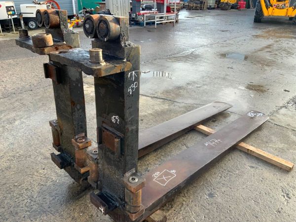 88" SLIDING CARRIAGE PRECISION FORKS........1474. 380732830