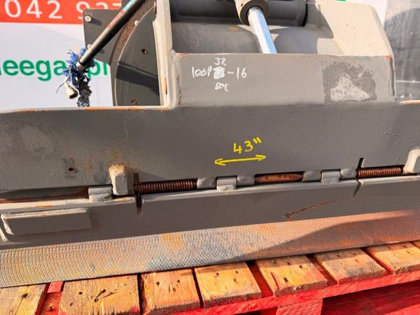 2018 CAM ROTATING CLAMP FORKLIFT....799V 380855798