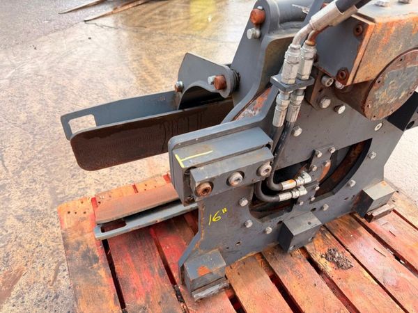 2018 CAM ROTATING CLAMP FORKLIFT....799V 380855815