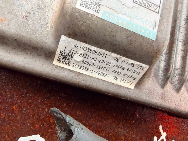 2 X CAT ENGINES ..... 3.3B......spares or repairs 380855991