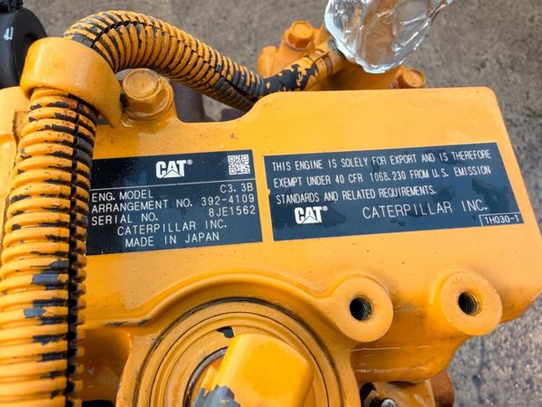 2 X CAT ENGINES ..... 3.3B......spares or repairs 380855996