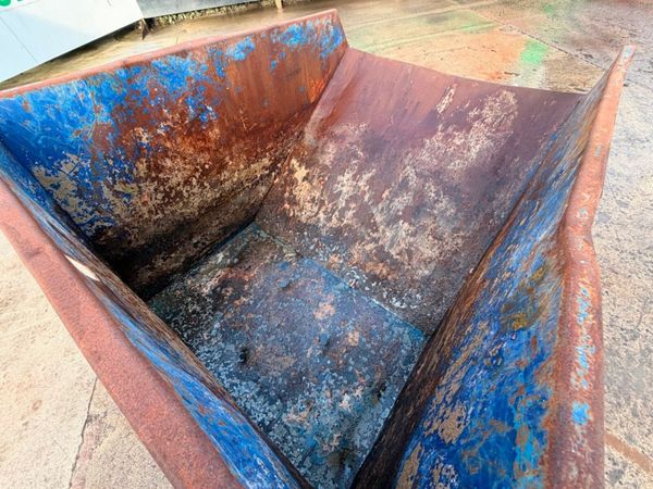 TELEPORTER / TELEHANDLER TIPPING SKIP....092 380856074