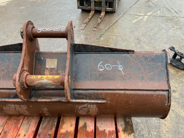 60" RHINOX GRADING BUCKET.....60mm PINS......661v. 380856110