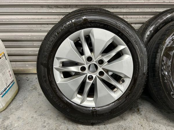 Skoda/VW 16” Alloys 380883282