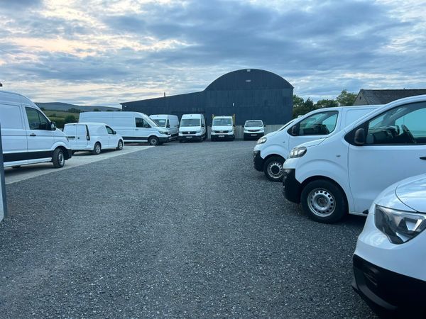 Large selection of used vans 380883346