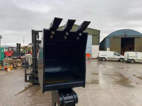 MINI SKID BACK ACTOR ATTACHMENT...........TM2. 380800040