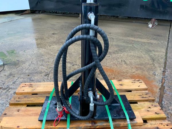 MINI SKID BACK ACTOR ATTACHMENT...........TM2. 380800044