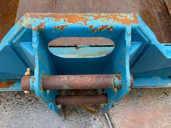 CONQUIP DIGGER BUCKET BASKET.........1030t. 380805570