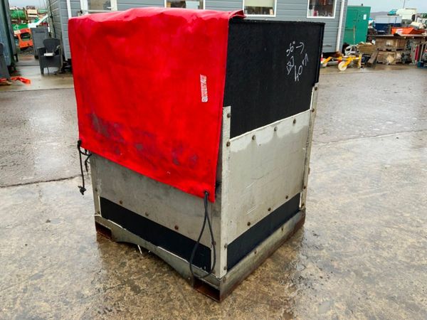 FORKLIFT STORAGE BIN / WORKSHOP SKIP......3640. 380819437