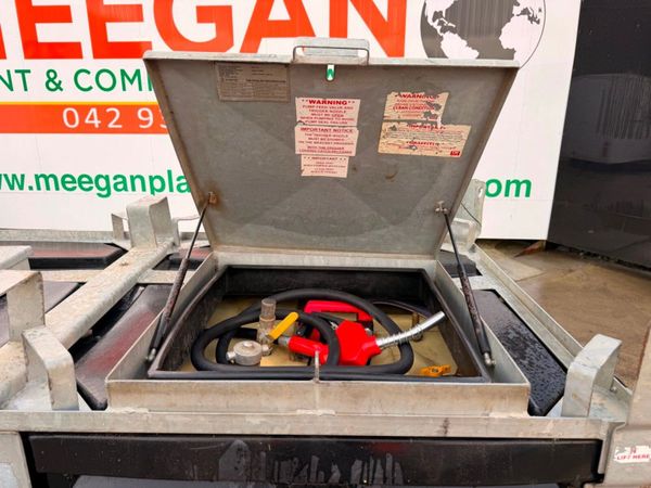 2,000 LITRE FUEL BOWSER NEW PUMP.....962 380838809