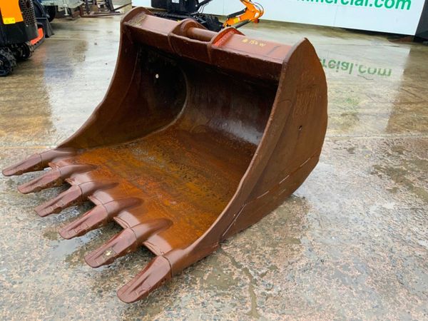 60" SCOOP TYPE DIGGING BUCKET......20 ton...154w 380992156