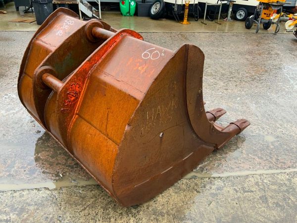 60" SCOOP TYPE DIGGING BUCKET......20 ton...154w 380992160