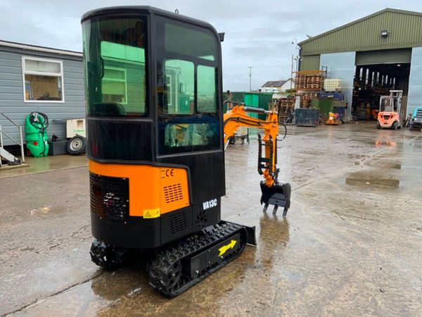 MIVA13DC  MINI DIGGER....FULL CAB....DIESEL..89w. 380992108