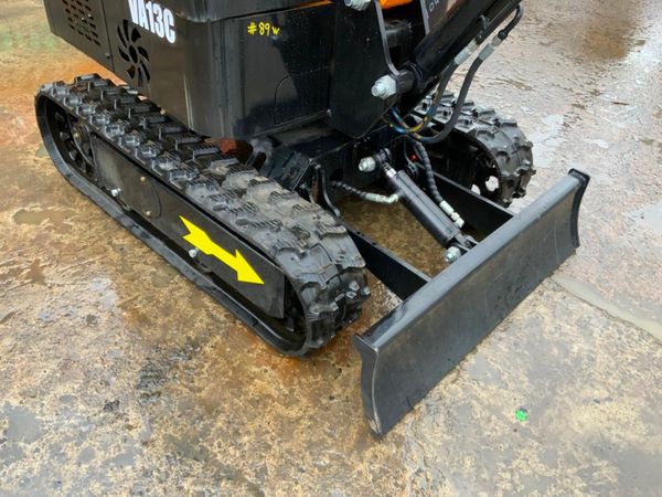 MIVA13DC  MINI DIGGER....FULL CAB....DIESEL..89w. 380992114