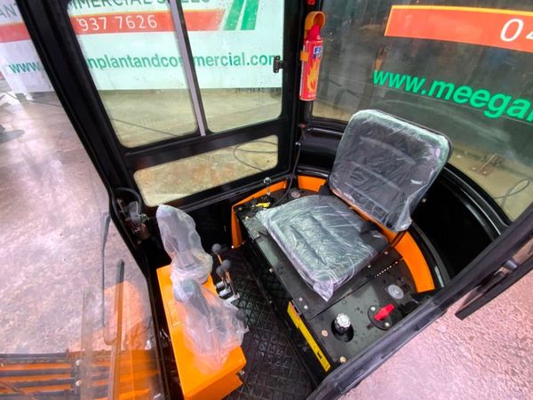 MIVA13DC  MINI DIGGER....FULL CAB....DIESEL..89w. 380992116