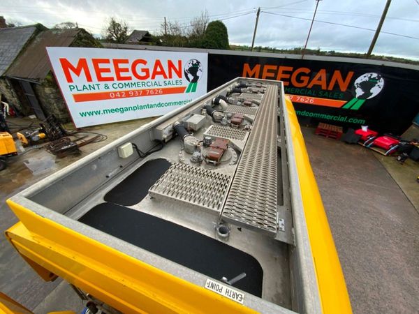 Scania P-Series 6 x 4 NEXT GEN p320 FUEL TANKER PA 381050465