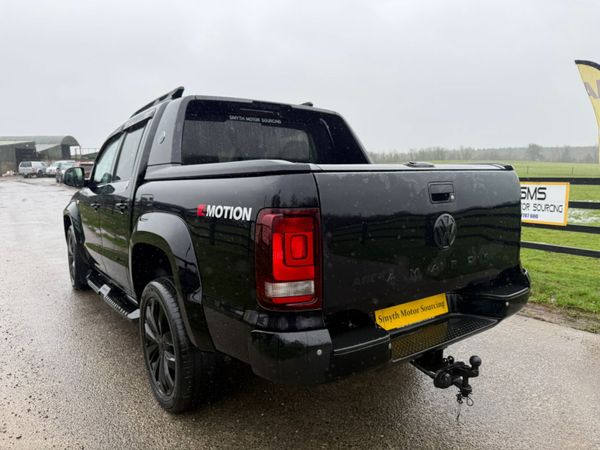 191 Volkswagen Amarok AVENTURA Black Ed****** 381050815