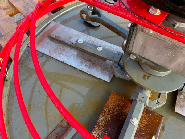 UNUSED 36" CONCRETE POWER FLOAT......328. 381092713