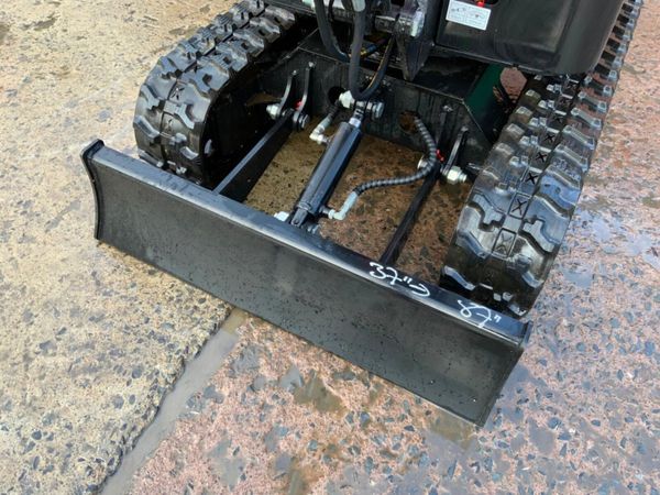 MIVA 13d DIESEL MINI / MICRO DIGGER......93w. 381092739