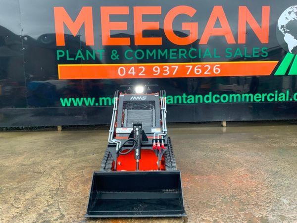 MINI SKID STEER  LOADER.......DIESEL......134w... 381013861