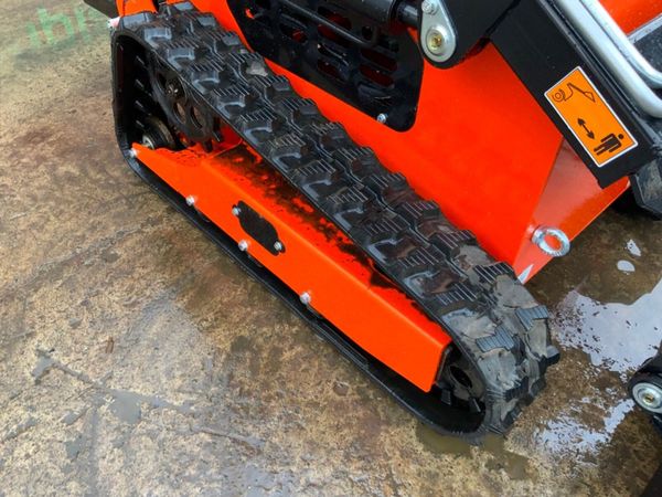 MINI SKID STEER  LOADER.......DIESEL......134w... 381013864
