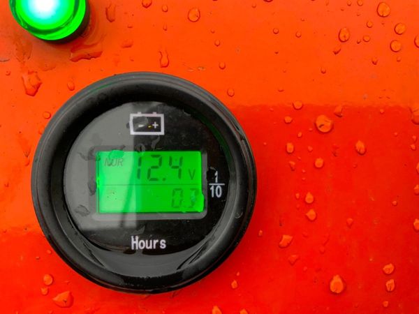 MINI SKID STEER  LOADER.......DIESEL......134w... 381013869