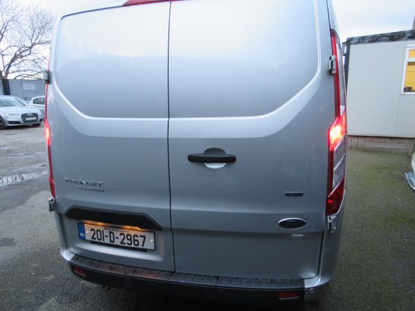 Ford Transit 2020 TREND MODEL 6SPEED 2LT SILVER 381151167