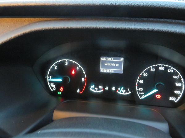 Ford Transit 2020 TREND MODEL 6SPEED 2LT SILVER 381151184