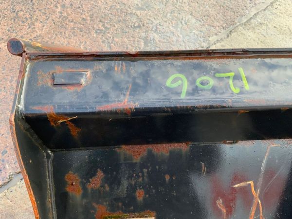 84" STRIMECH TELEPORTER  BUCKET.......1206. 381104959