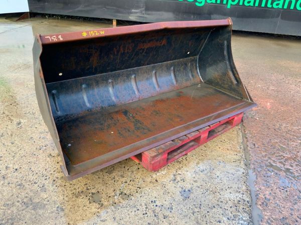 72" FRONT LOADER BUCKET......EURO HITCH....152w. 381104984