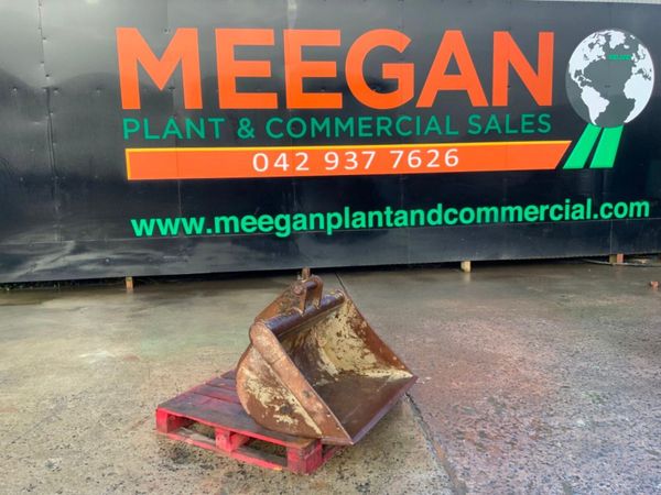 36" DIGGING BUCKET.........45MM PINS.....167w. 381105053