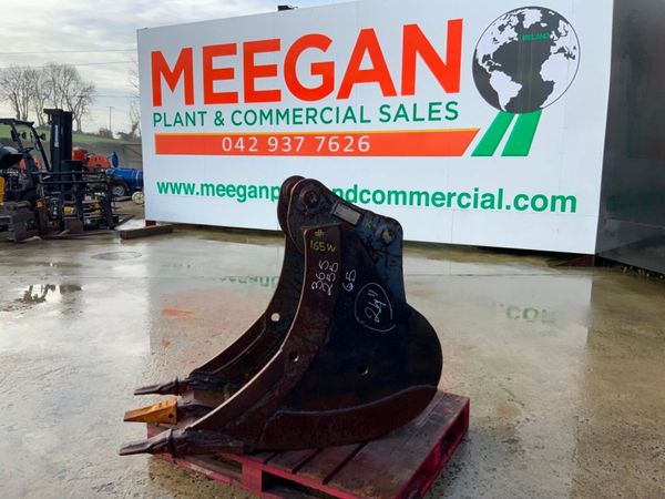 24" HILL DIGGING BUCKET........65mm PIN........165 381105025