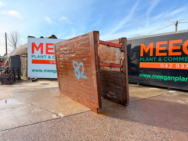 3.5 x 2.5 metre TRENCH BOX .......82 381116351