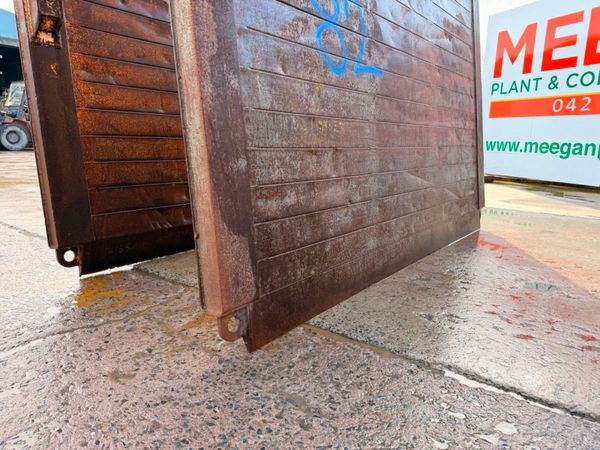 3.5 x 2.5 metre TRENCH BOX .......82 381116379