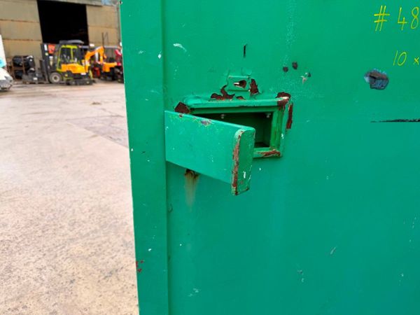 COSHH ...CHEMICAL CONTAINER 10 X 8 .....4804 381122775