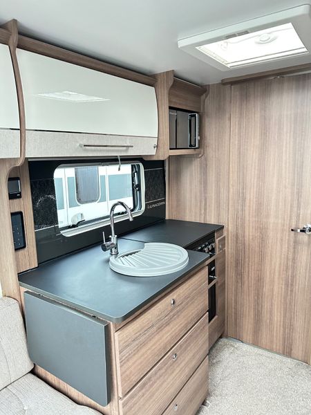 ✨BAILEY UNICORN BLACK EDITION 4 BERTH ISLAND BED✨ 381249001