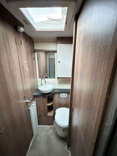 ✨BAILEY UNICORN BLACK EDITION 4 BERTH ISLAND BED✨ 381249003