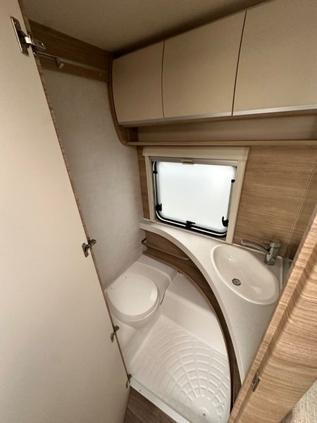 ✨ULTRA RARE 2023 FENDT BIANCO 6 BERTH ✨ 381249015