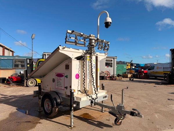 ProLight Solar lighting tower with camera system.. 381255044