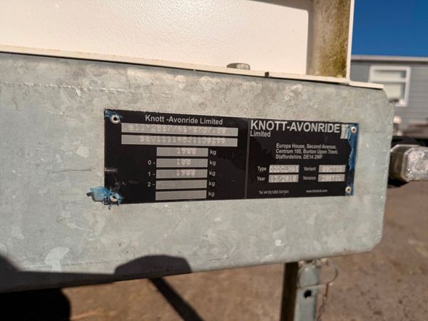 ProLight Solar lighting tower with camera system.. 381255048