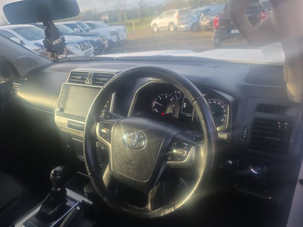 Toyota Land Cruiser LC GX LWB 381263258