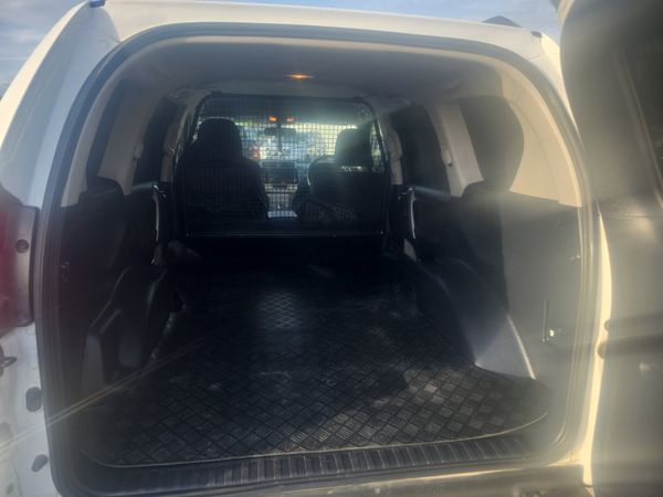 Toyota Land Cruiser LC GX LWB 381263271