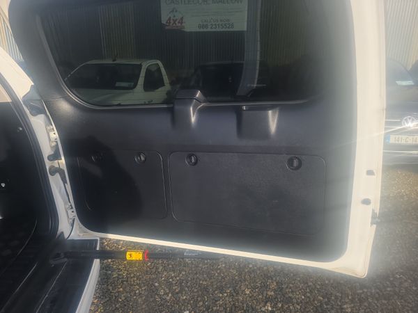 Toyota Land Cruiser LC GX LWB 381263273