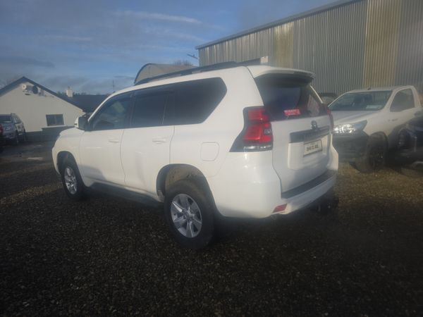 Toyota Land Cruiser LC GX LWB 381263235