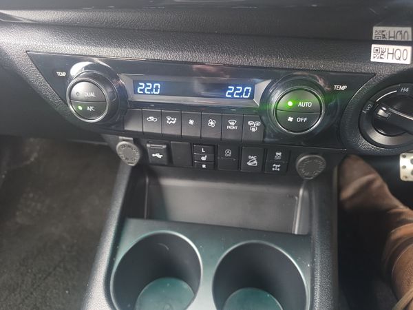 Toyota Hilux GR Sport 2 381263716