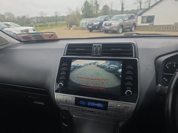 Toyota Land Cruiser SWB Auto 381265125