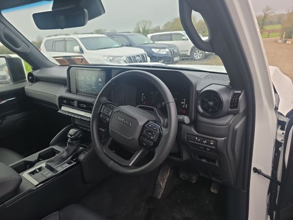 Toyota Land Cruiser GX LWB Commercial 381266661